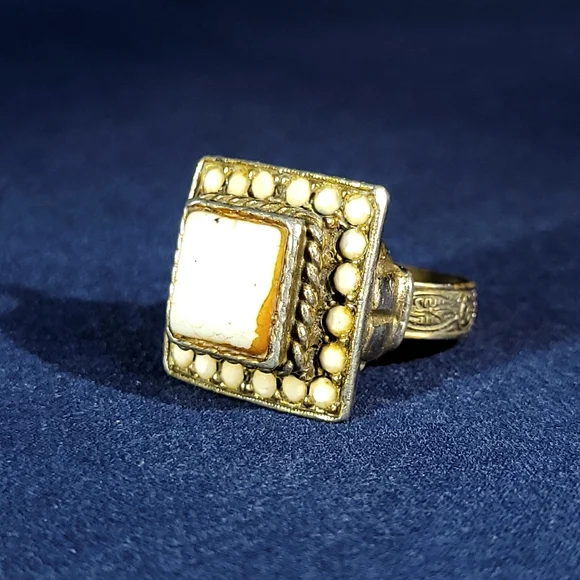 Vintage Square Multi Stone Adjustable Ring - Picture 1 of 6